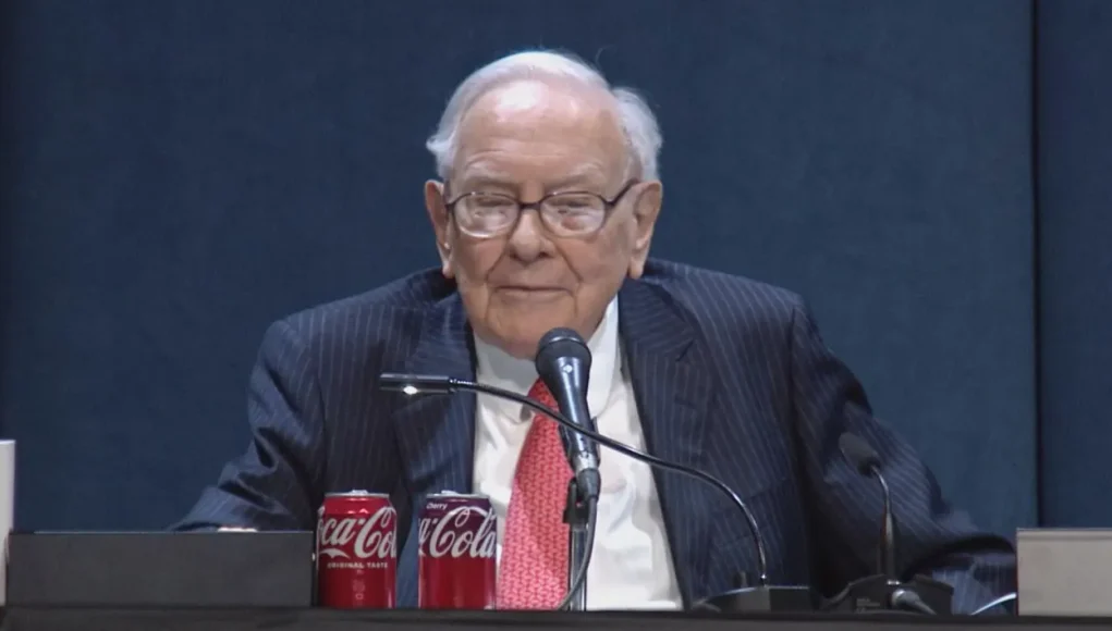 Warren Buffett Steps Down: A Legacy Etched in Wisdom, and What the Future of Work Must Learn