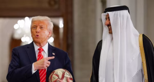 Qatar “Donates” $400 Million Jet to Trump: Legal Experts Improvise New Loopholes on Live TV Qatar "Donates" $400 Million Jet to Trump: Legal Experts Improvise New Loopholes on Live TV