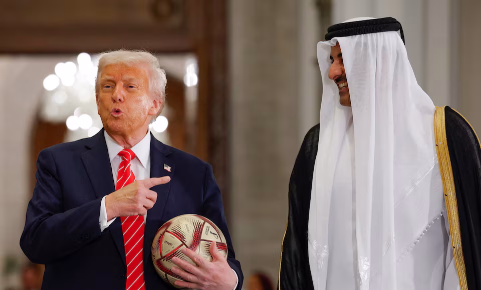 Qatar "Donates" $400 Million Jet to Trump: Legal Experts Improvise New Loopholes on Live TV